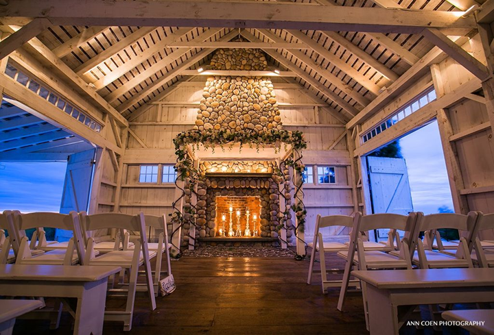 Choosing Timber Frame Structures for Businesses